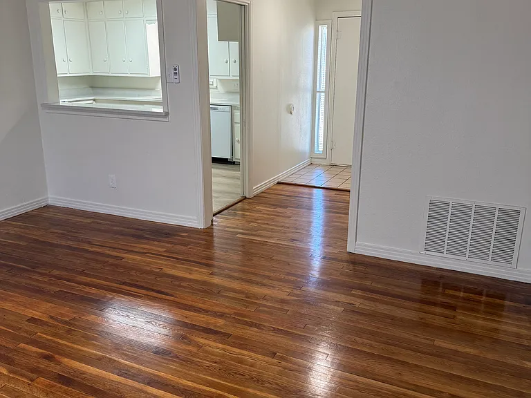 3603 33rd St — Photo 20