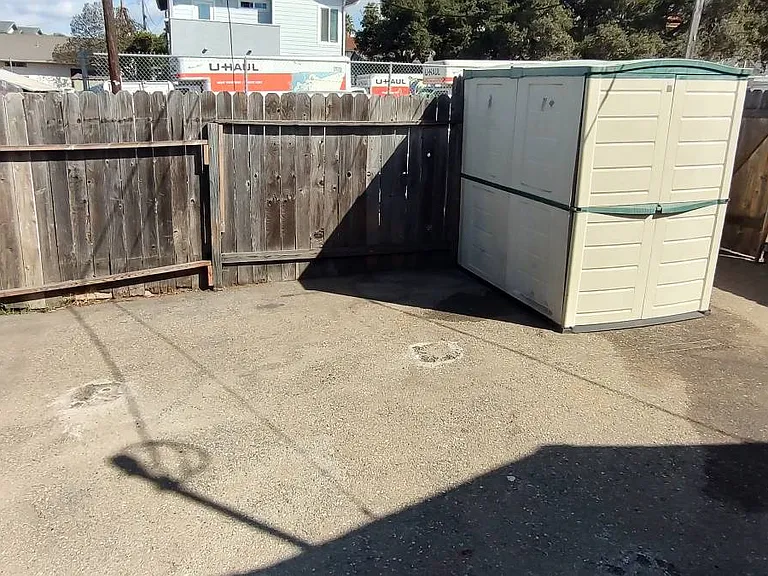 1251 W Grand Ave — Photo 6