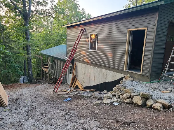 16247 Twisted Tree Rd, Barnett, MO 65011