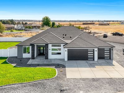 7897 Blackbird Loop NE, Moses Lake, WA, 98837