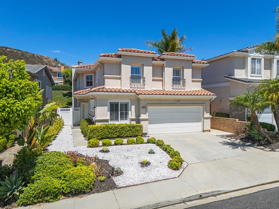 2887 Arbella Ln