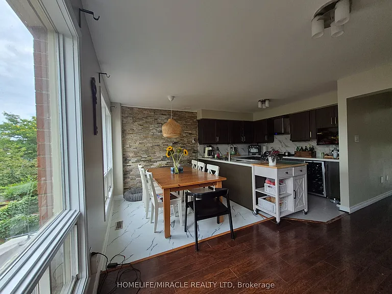 2237 Prescott Pl — Photo 9