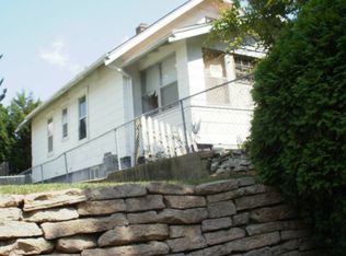 4717 S 17th St, Omaha, NE 68107