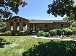 108 Rembrandt Dr, Butler, PA