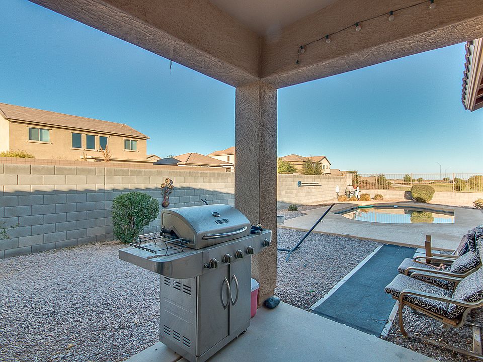 1st image of 2658 N Maria Pl