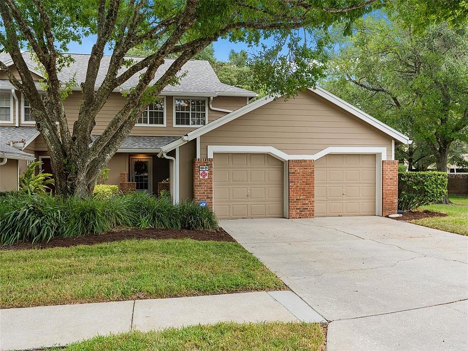 1st image of 691 OAK HARBOUR DRIVE #121