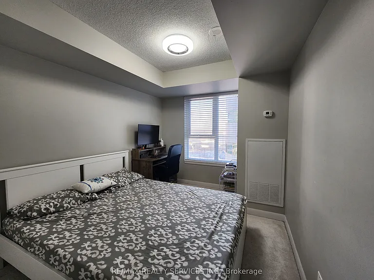 25 Town Centre Ct #1002 — Photo 13