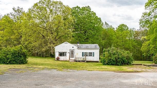 1st image of 2626 Richmond Hwy