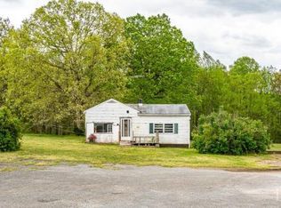 2626 Richmond Hwy, Gladstone, VA 24553