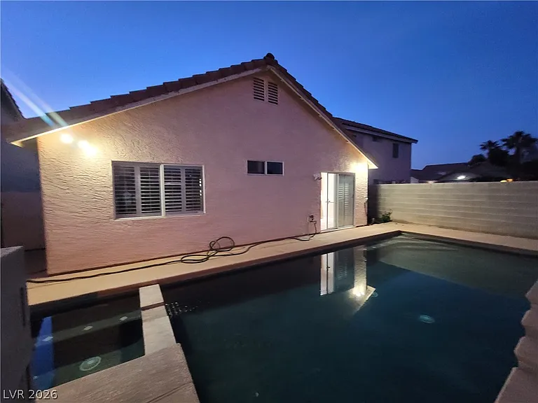 2458 Color Canyon Way — Photo 6