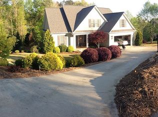 705 Barnes Rd, Seneca, SC 29672