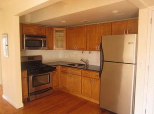 2121 31st Ave, Long Island City, NY 11106