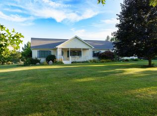 1205 Grosvenor Rd, Grass Lake, MI 49240