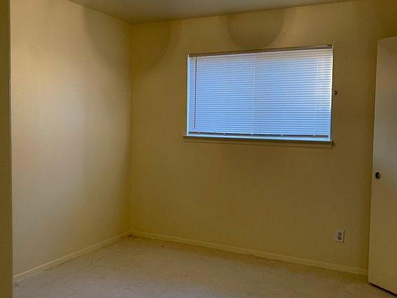 5th image of 348 Charleston St SE APT 4