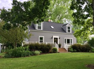 1101 Lisbon Ave, Hartland, WI 53029