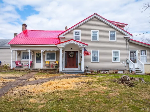 645 Brewer Rd, Ilion, NY 13357