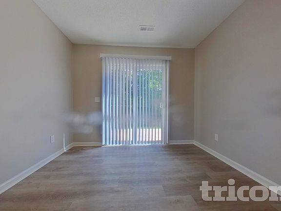 4th image of 13 Walnut Grove Way
