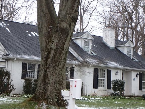 3rd image of 26 Dogwood Ln