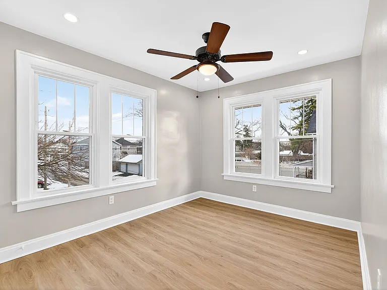1234 S Champion Ave #1234 — Photo 33