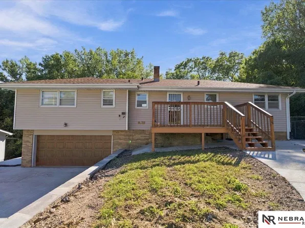 5127 Bauman Ave, Omaha, NE 68152