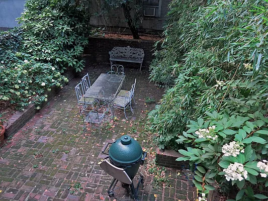 Rented by Brown Harris Stevens | media 13