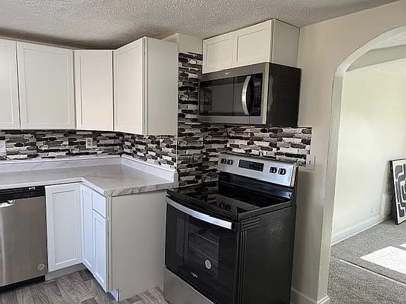 2nd image of 3428 Harvey Ave #3