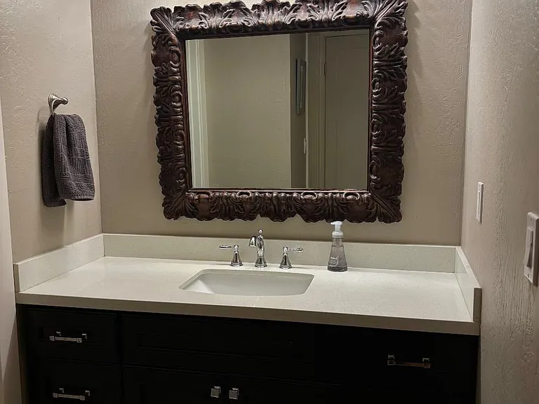 second bedroom bathroom