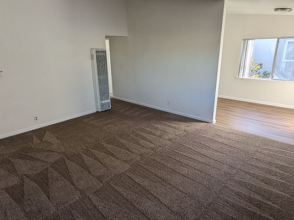 3rd image of 618 Laura Dr #C