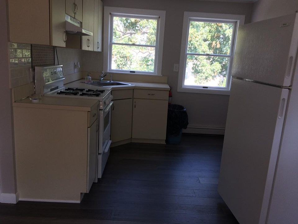 1st image of 25 Drakeford Ave