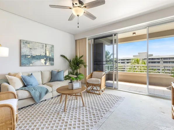 1 Keahole Pl APT 3508, Honolulu, HI 96825