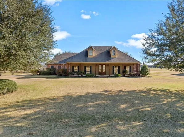 230 Celina Dr, Natchitoches, LA 71457