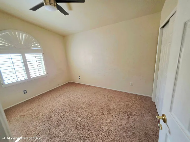 4106 E Becker Ln — Photo 6