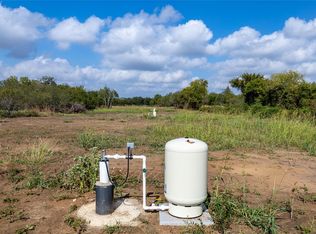 6 Sunset Trl, Luling, TX 78648