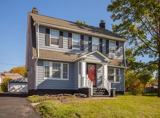 3453 Westbury Rd, Shaker Heights, OH 44120