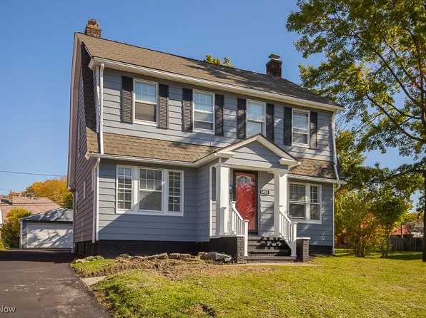 3453 Westbury Rd, Shaker Heights, OH 44120