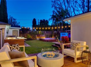 2620 Riverside Dr, Costa Mesa, CA 92627