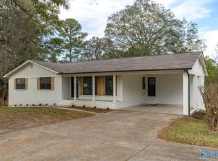 916 6th Ave SW, Alabaster, AL 35007