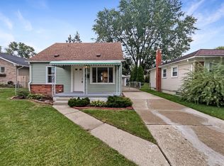 18430 Wakenden, Redford, MI 48240