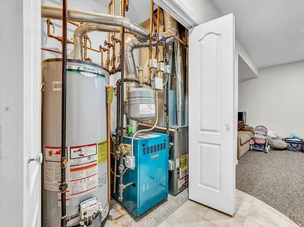 629 Marcy Avenue image 20 of 37