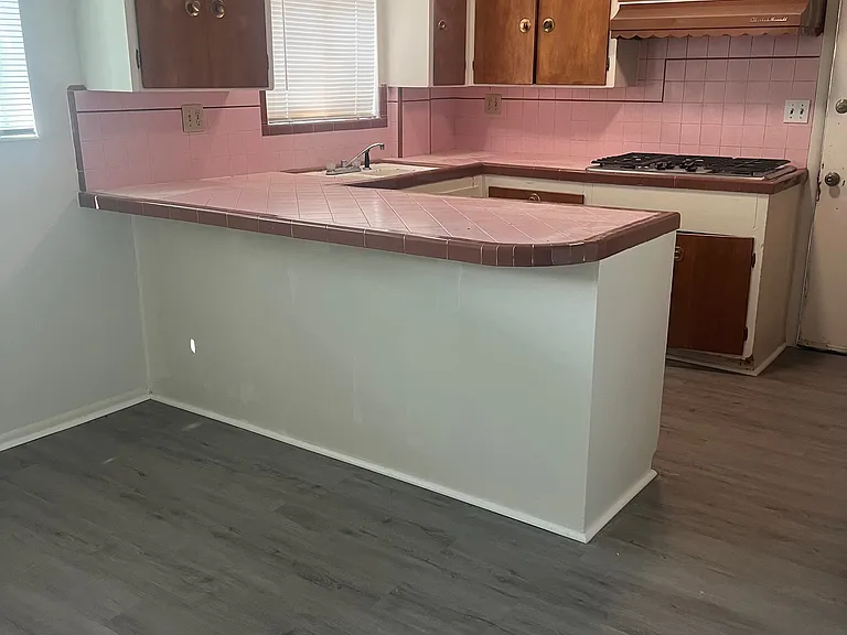 450 E Granite Ave #D — Photo 3