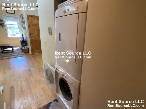 20 Radcliffe Rd #3, Somerville, MA 02145