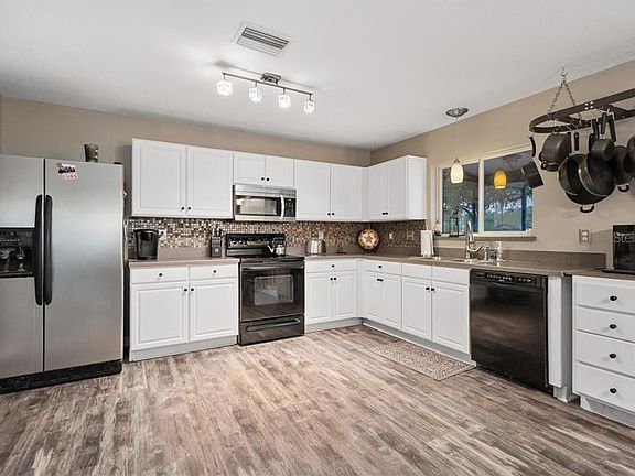 4th image of 6936 Lake Eaglebrooke Dr