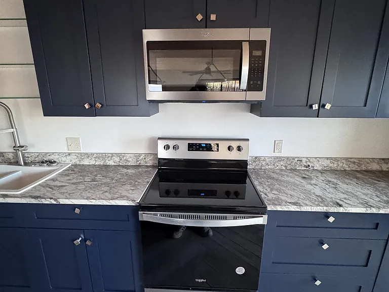 232 Valverde St — Photo 67