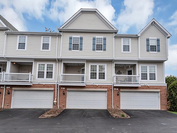 4th image of 1122 Chelsea Dr