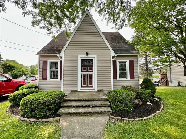 34 French Ave, Auburn, NY 13021