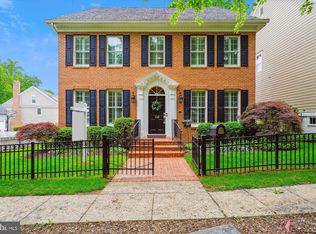 152 Thurgood St, Gaithersburg, MD 20878