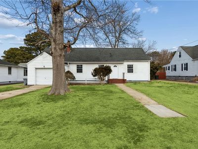 121 Cambridge Pl, Hampton, VA, 23669