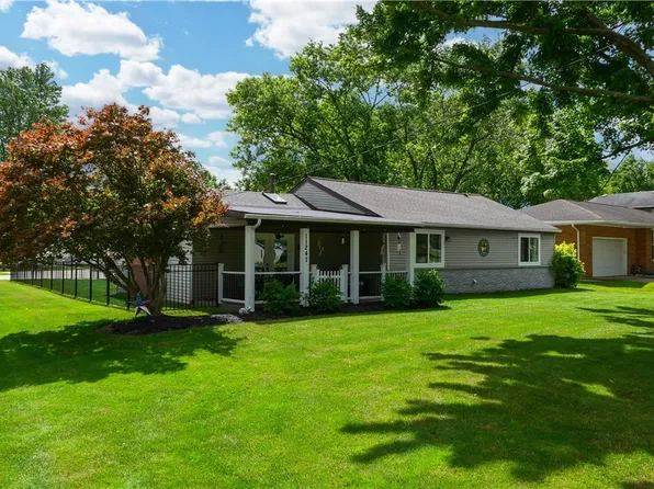11247 Prospect Rd, Strongsville, OH 44149
