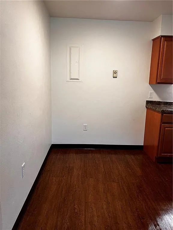 1 bed, 1.0 bath, 780 sqft, $789 — Photo 3