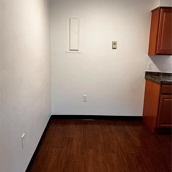 621 Koogler St — Photo 3
